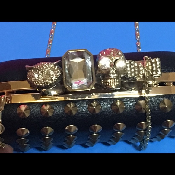 SOLD! Natasha Couture Jeweled Studded Clutch NWT - Picture 6 of 8